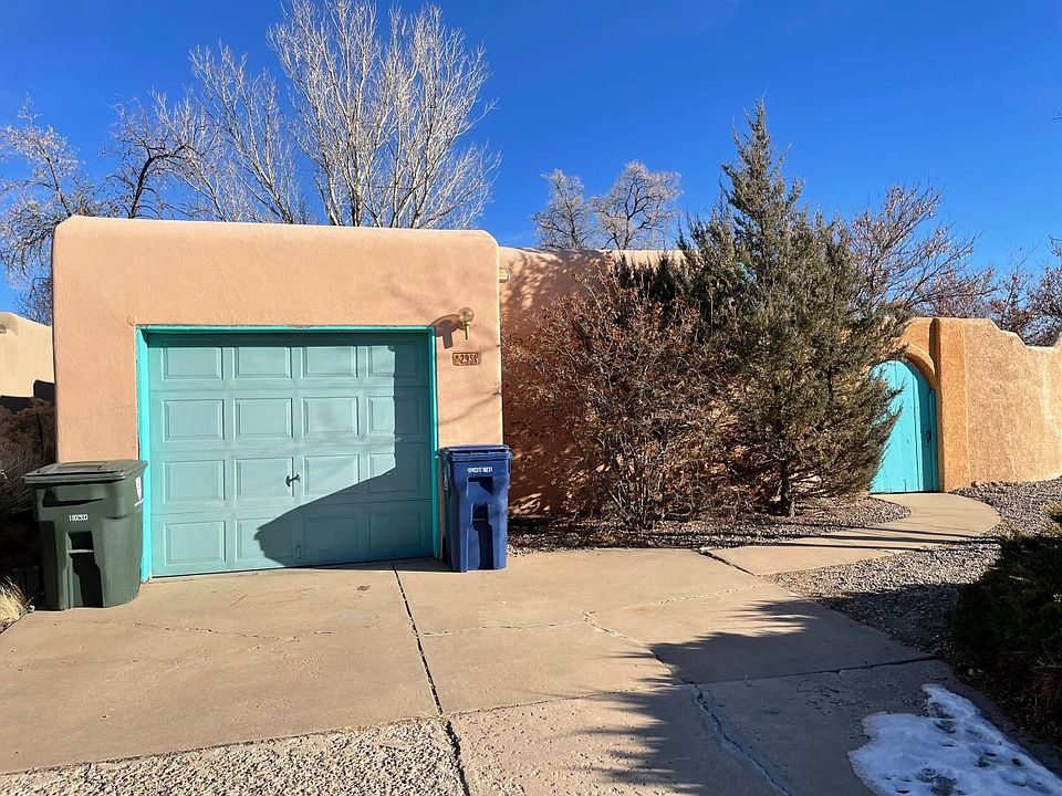 1st image of 2951 Calle Del Res