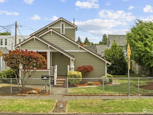 806 Broadway Avenue, Bremerton, WA 98337