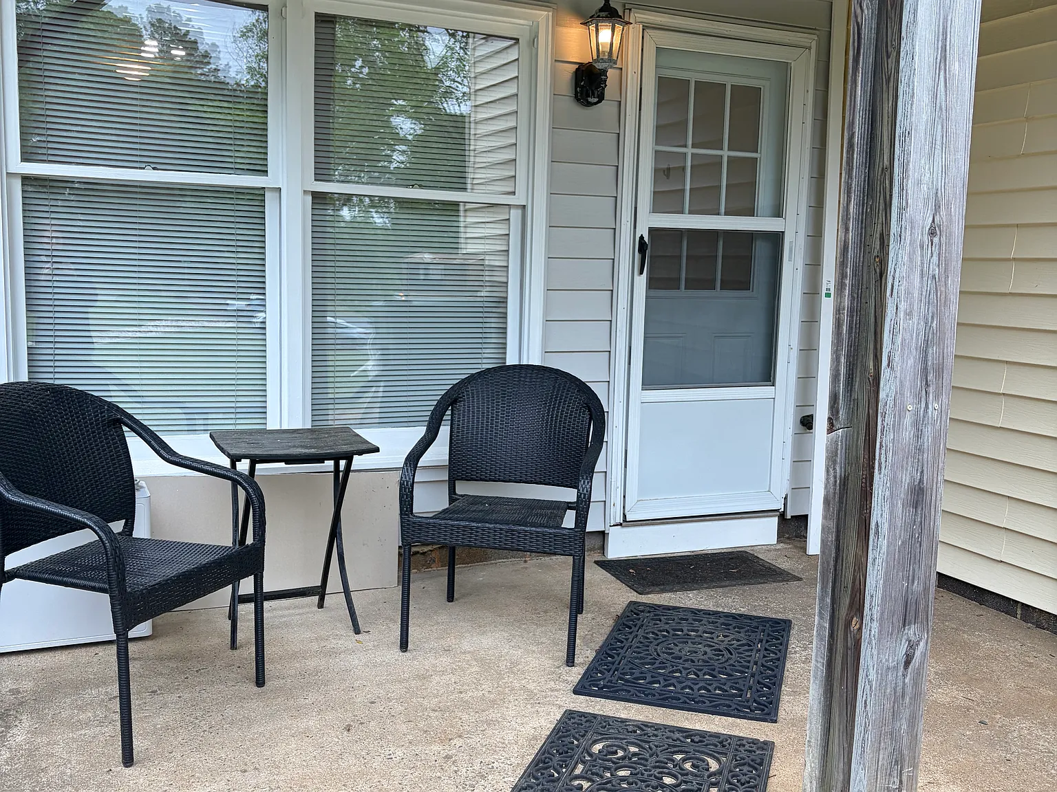 2 bed, 2.5 bath, 1200 sqft, $800 — Photo 2