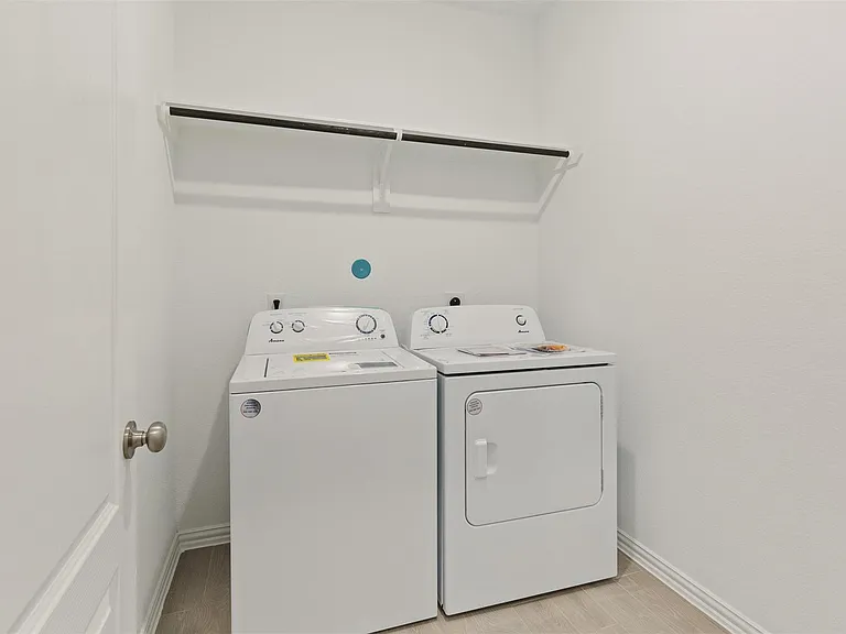 8003 Chukka Dr — Photo 20
