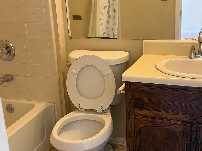 5741 Wells Cir — Photo 6