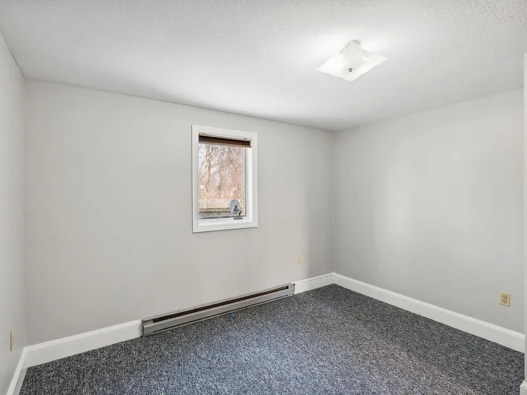 210 Beach St #18 — Photo 12
