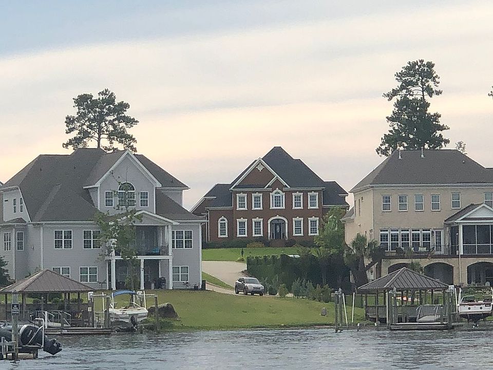 1st image of 326 Waters Edge Ct