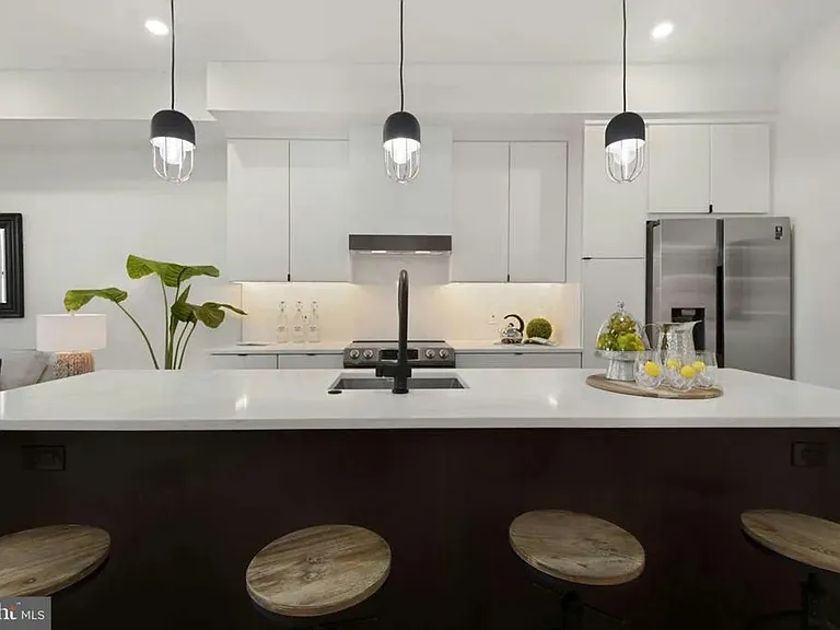 516 M St NW #3 — Photo 13