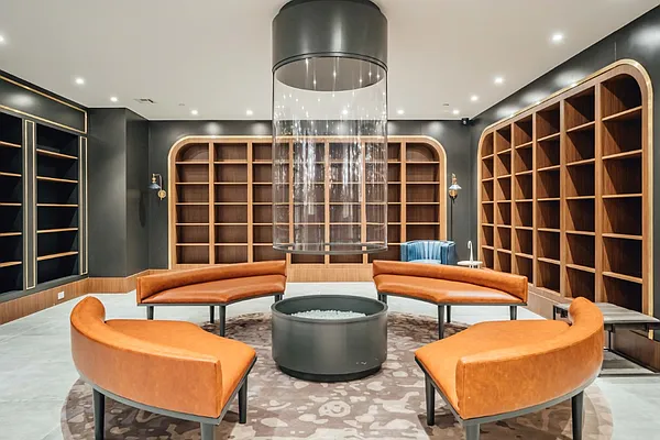 Rented by Nooklyn NYC LLC | media 70