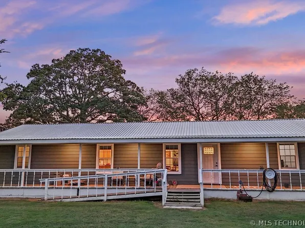 8605 S Hollow Springs Rd, Coleman, OK 73432