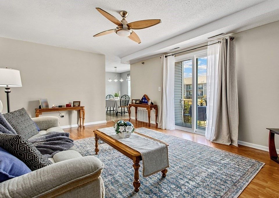 Winding Brook Condominiums Dracut, MA Zillow