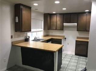 7450 Encina Ave, Fontana, CA 92336