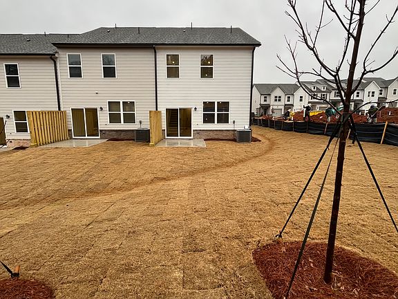 2nd image of 228 Kenoot Dr