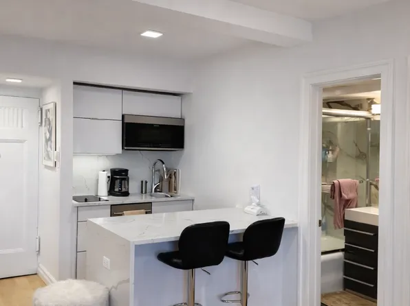 5 Tudor City Place image 1 of 6