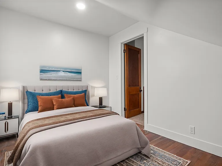 823 Webster St NW — Photo 13