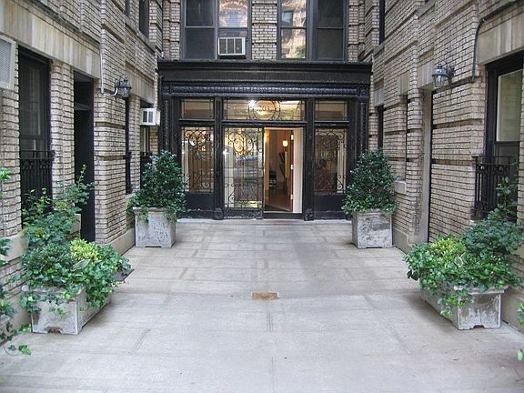 4th image of 203-211 W 81st St #4C