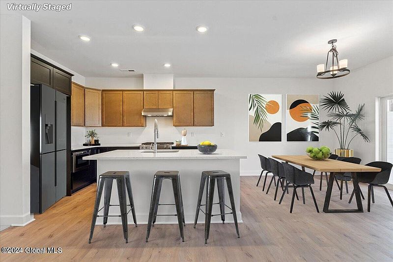 5th image of 22 Kendra Court