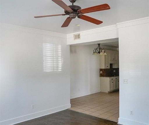 2nd image of 1400 9th Ave #8