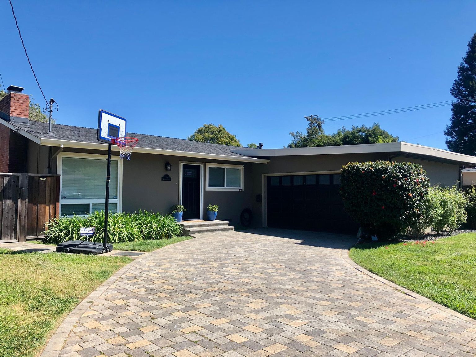 18 Western Dr, Novato, CA 94947 | Zillow