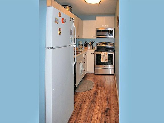 5th image of 55 McKinley Ave #D33