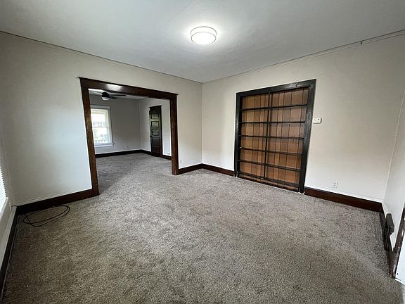 3rd image of 1810 S 4th St