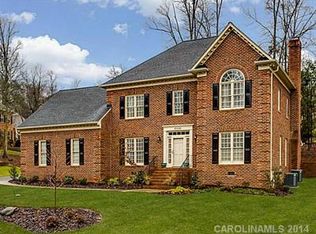 10826 Oak Pond Cres, Charlotte, NC 28277