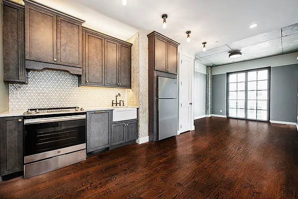 Rented by Compass | media 94