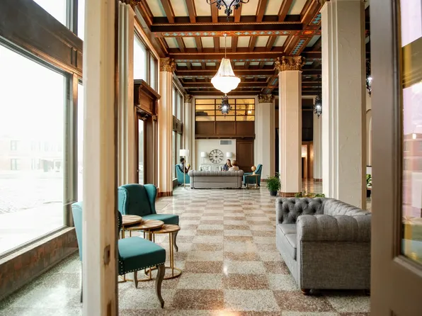 Laguna Lofts, 400 Conrad Hilton Blvd #10, Cisco, TX 76437