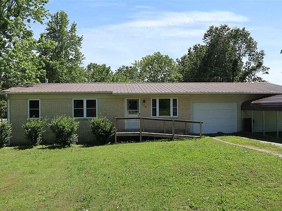 2nd image of 116 Industrial Park Ln