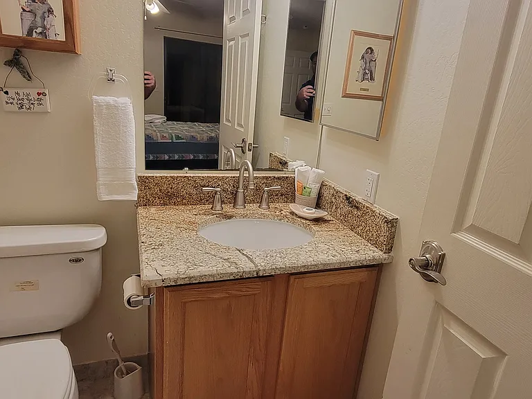 2044 S Clubhouse Dr — Photo 8