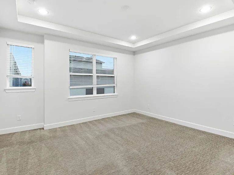 2733 Eado Edge Ct — Photo 25