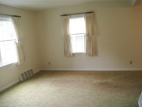 4th image of 2876 8th St