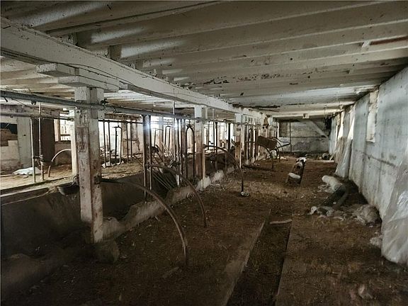 3rd image of 1790 22nd Street