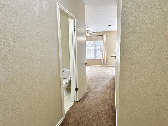 3rd image of 6708 Cannonleague Dr