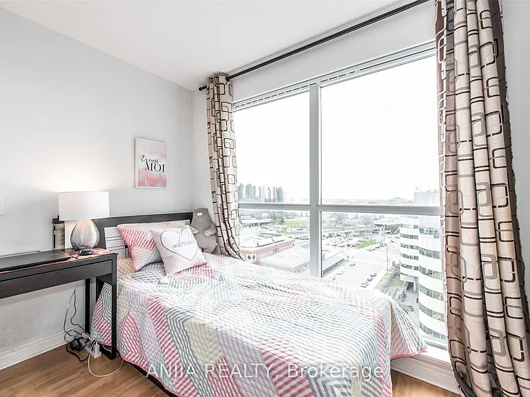 70 Town Centre Ct #1203 — Photo 8
