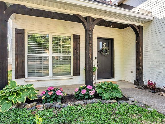3rd image of 2717 Rosedale Pl
