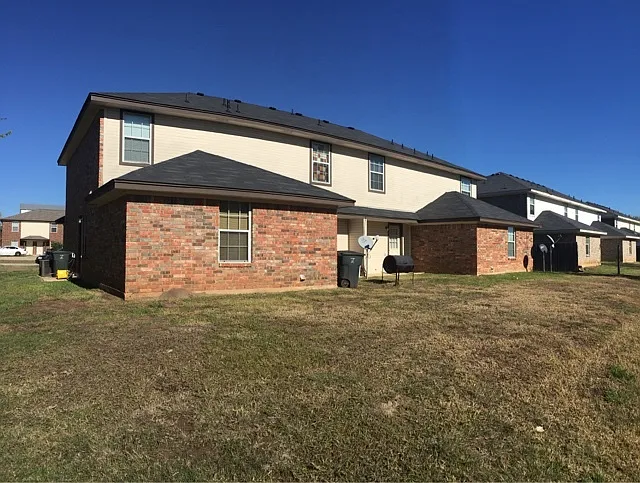 4002 Madison Dr #A — Photo 2