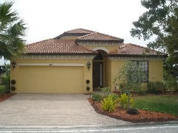 11982 Country Day Cir, Fort Myers, FL 33913
