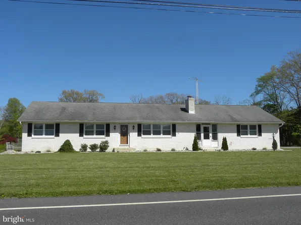 771 Becker Dr, Vineland, NJ 08361