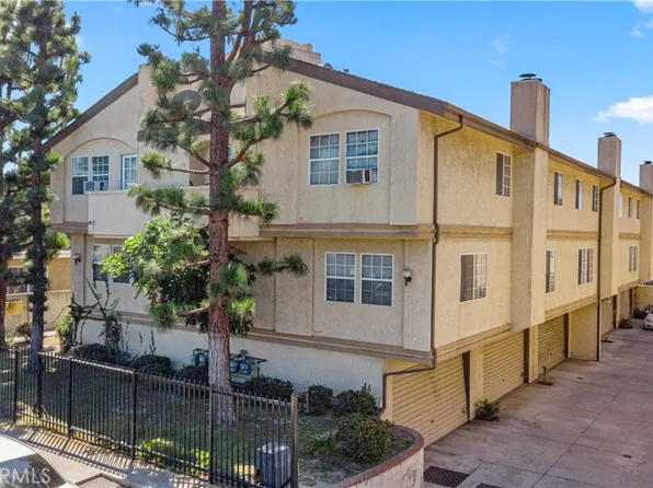 1040 252nd St Unit 4, Harbor City, CA 90710