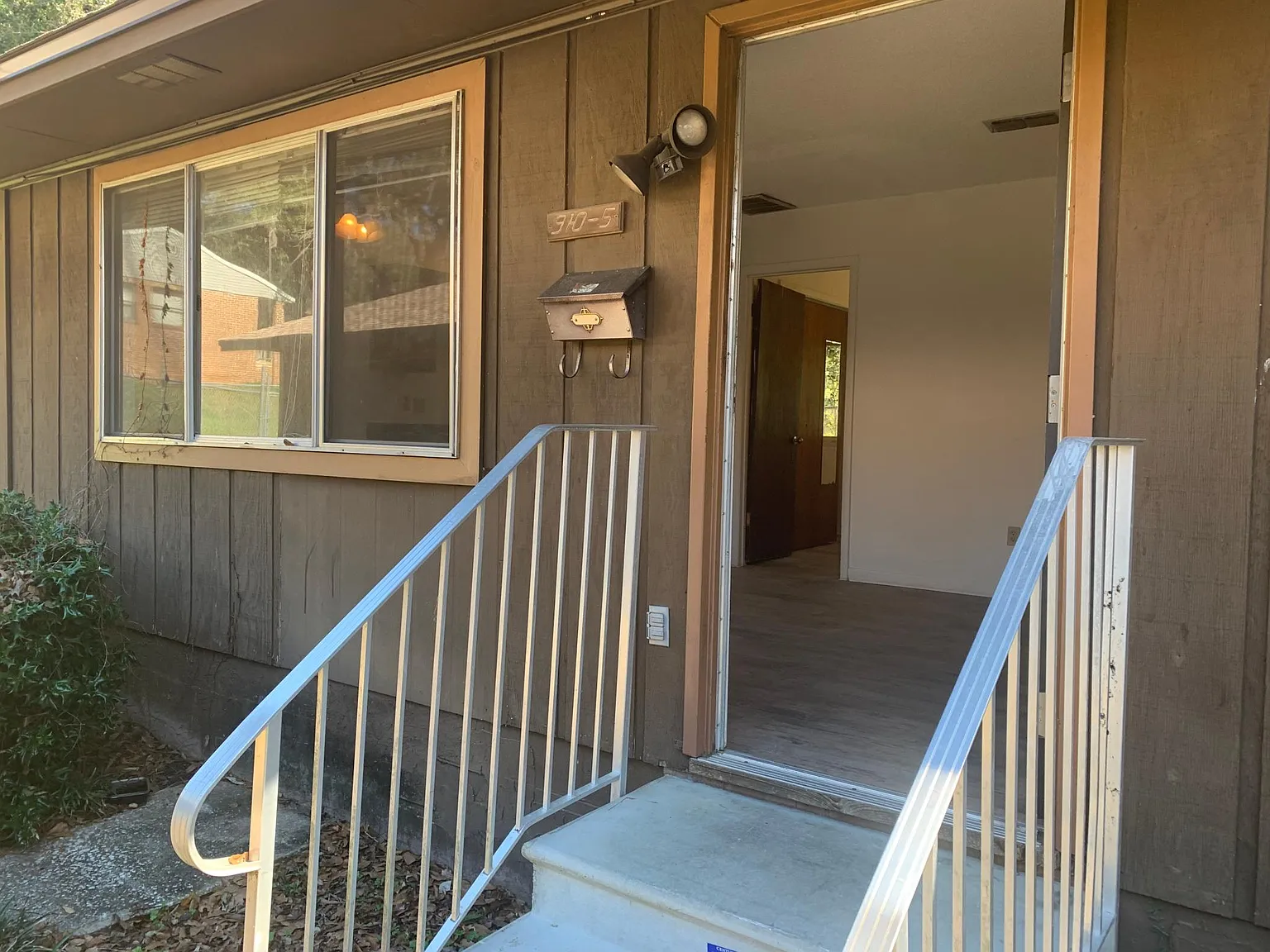 1 bed, 480 sqft, $795 — Photo 2