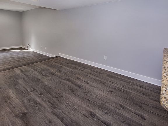 5th image of 3623 Maple Glenn Ln