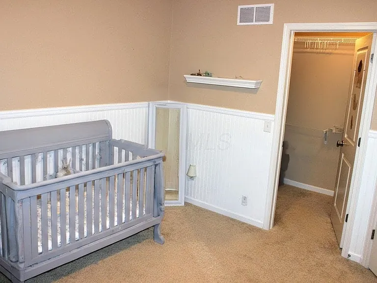 1701 Daffodil Pl — Photo 37
