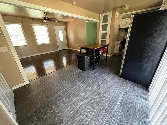 2nd image of 3018 Love Dr NW