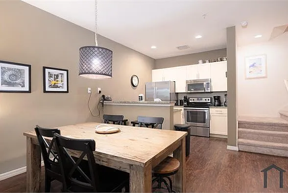 8964 Silver Pl — Photo 7