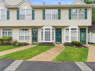 4 Derby St, East Orange, NJ 07018