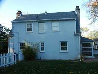 5th image of 350 East Dr