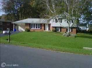 18801 Stoneyhurst St, Olney, MD 20832
