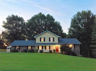 6615 Hogue Rd, Evansville, IN 47712