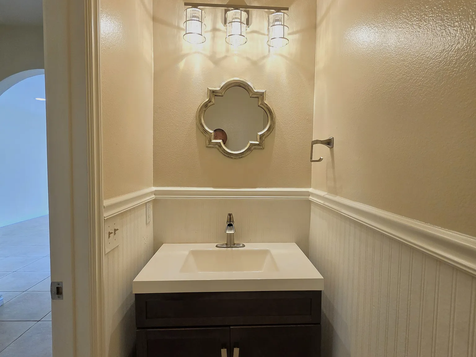 2 bed, 878 sqft, $3,200 — Photo 4