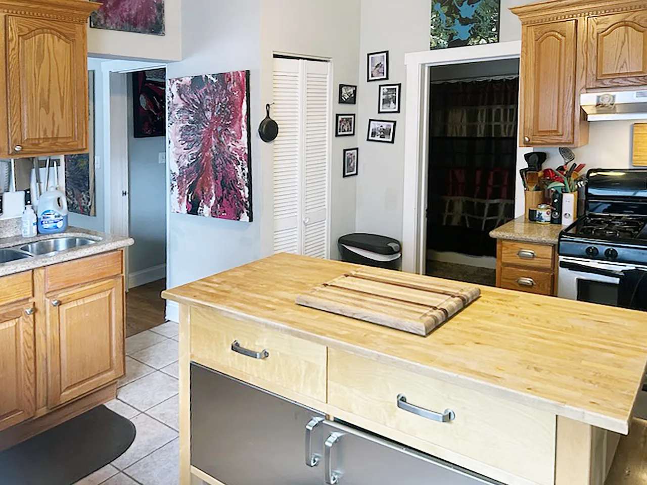 2238 W Oakdale Ave #2 photo 1