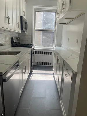 Rented by First Urban Management | media 11