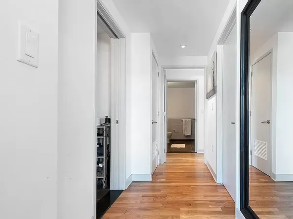 64 Bayard Street image 5 of 12