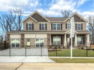 821 Bluff Brook Dr, O'Fallon, MO 63366